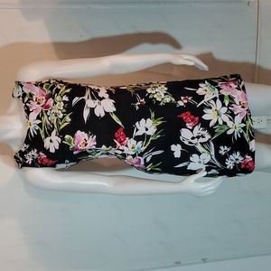 Laura floral black dress